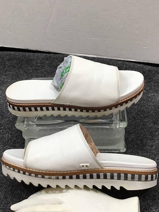 Tory Burch Shoes - Tory Burch white leather platform slide mules 7